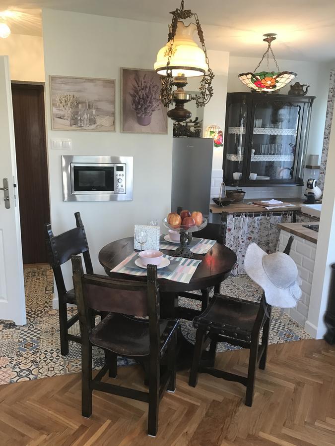 바르샤바 Apartament Karmelicka 19 Muzeum Polin 아파트 외부 사진